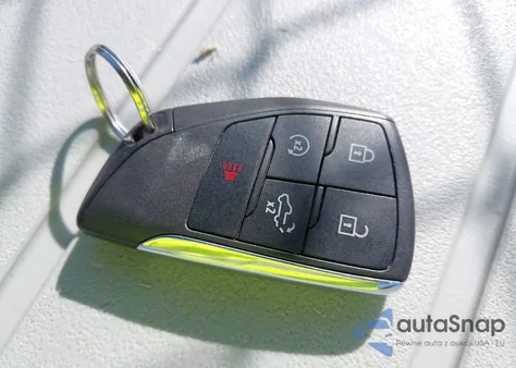 2022 GMC Sierra K1500 At4 из США, поврежденный, VIN 1GTUUEET7NZ593087